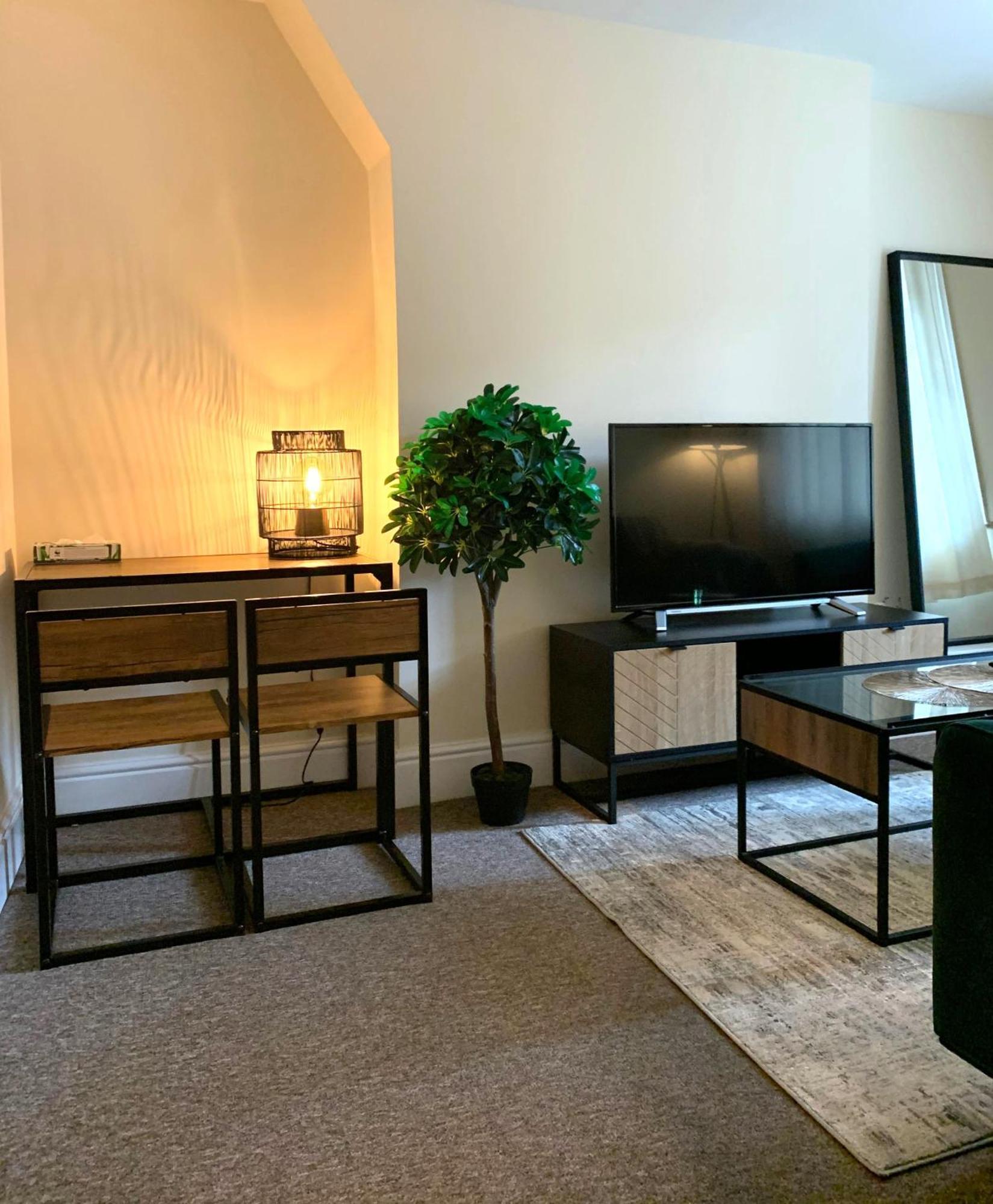 Entire Apartment Tonbridge Centre Εξωτερικό φωτογραφία